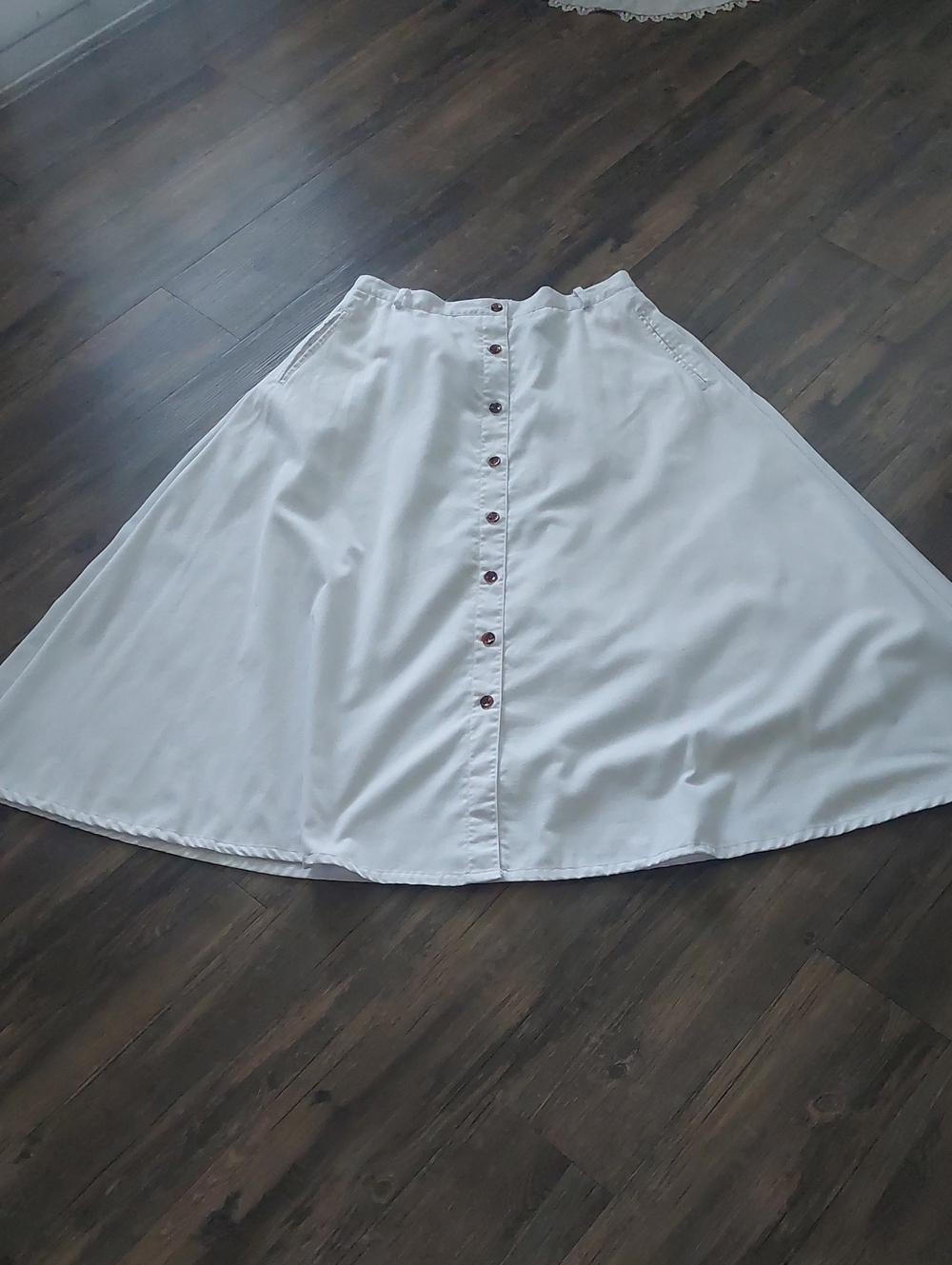 Karen Scott Vintage Midi White Button-Front Circle Skirt